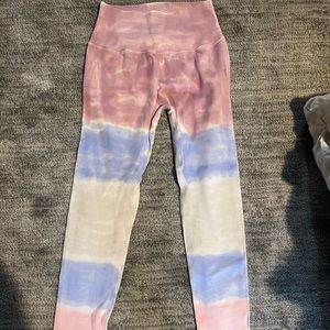 Spiritual Gangster Seamless Legging. Tie dye.